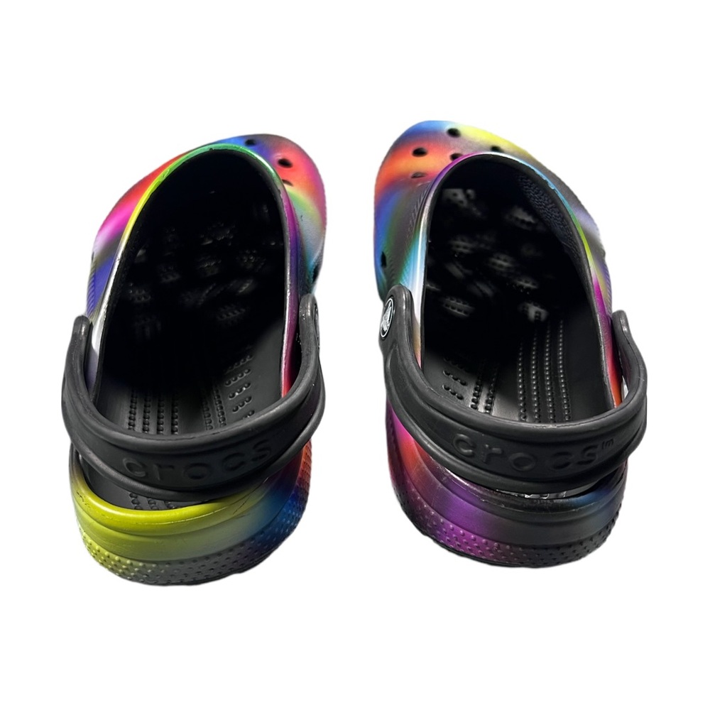 Crocs Classic Tie-Dye Clogs Youth Size 2 | Slip-On Comfort Shoes - Picture 5 of 7